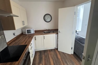 4 bed flat, Claremont Road, Spital Tongues, Newcastle, NE24AN - Image 3